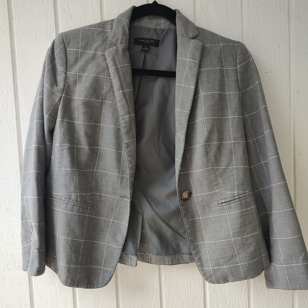 Ann Taylor Gray Checkered Blazer